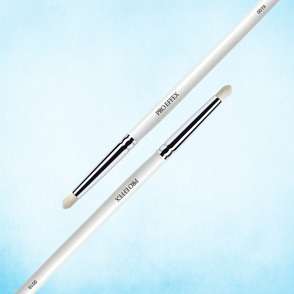 Small Smudger Brush (No. 0019)