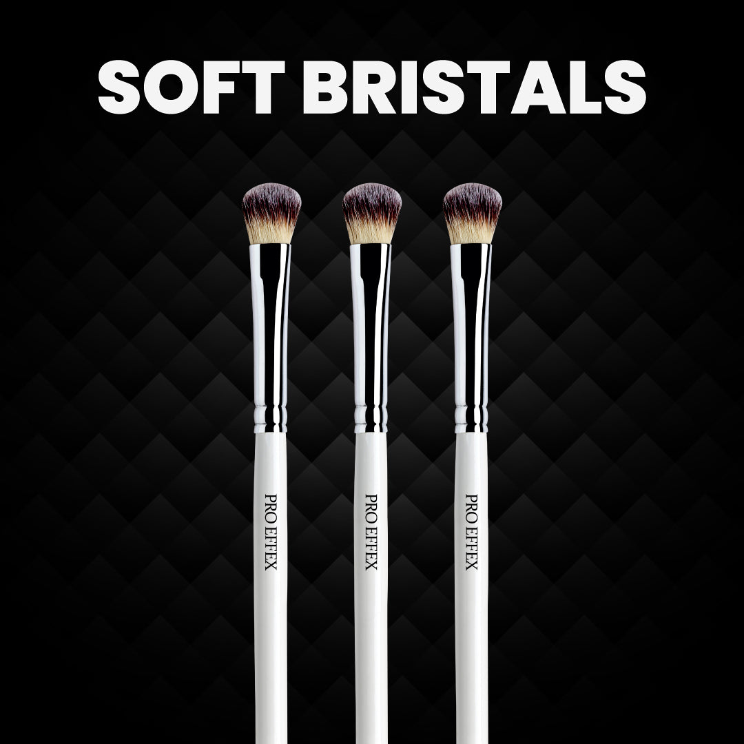 Upper Crease Blending Brush (No 0032)