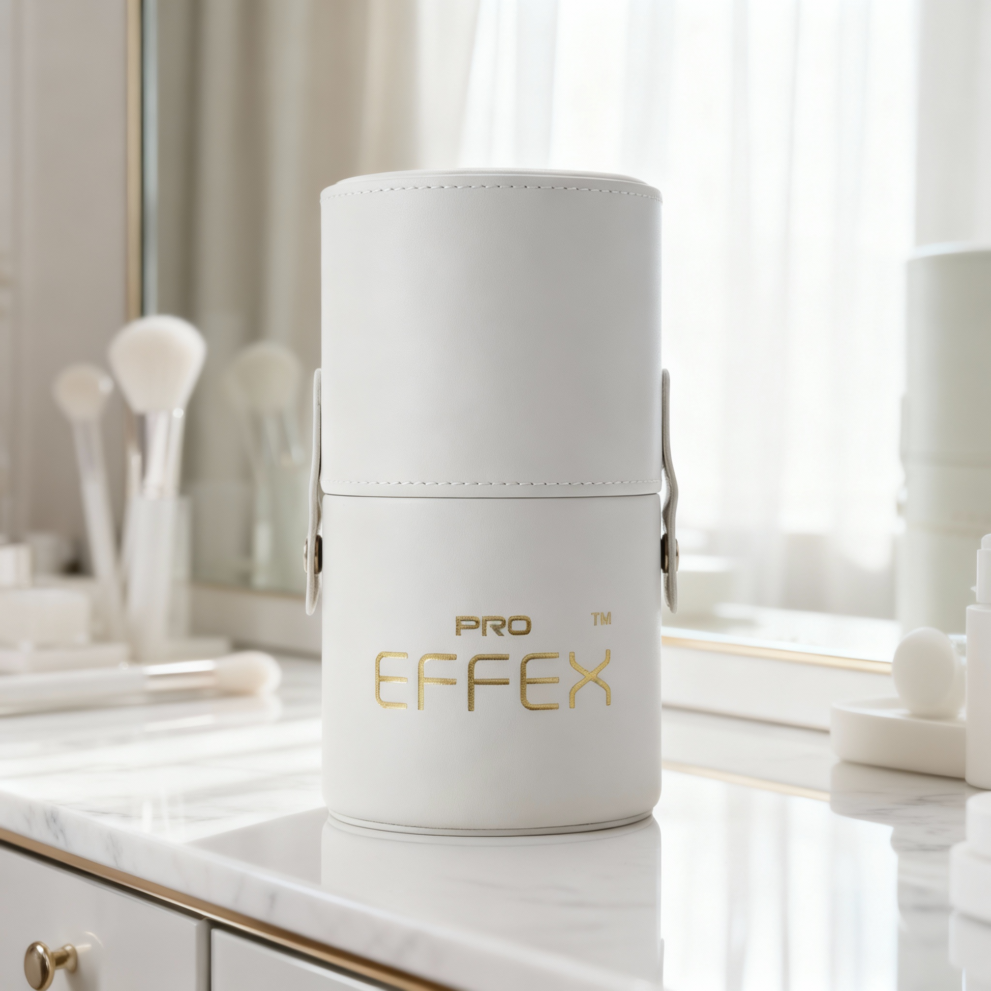 Pro Effex Brush Holder – Crystal White